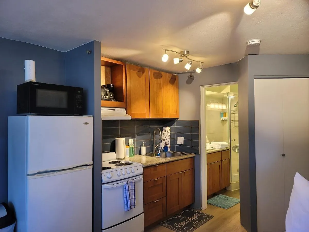 Apartment Spacious Studio W/ Parking, Beach/Mall/Park Honolulu