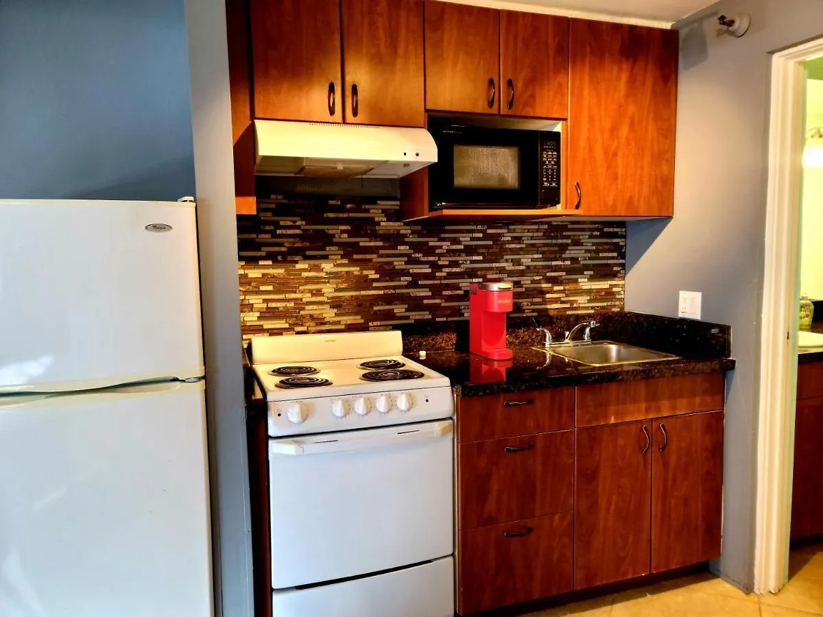 Apartment Spacious Studio W/ Parking, Beach/Mall/Park Honolulu