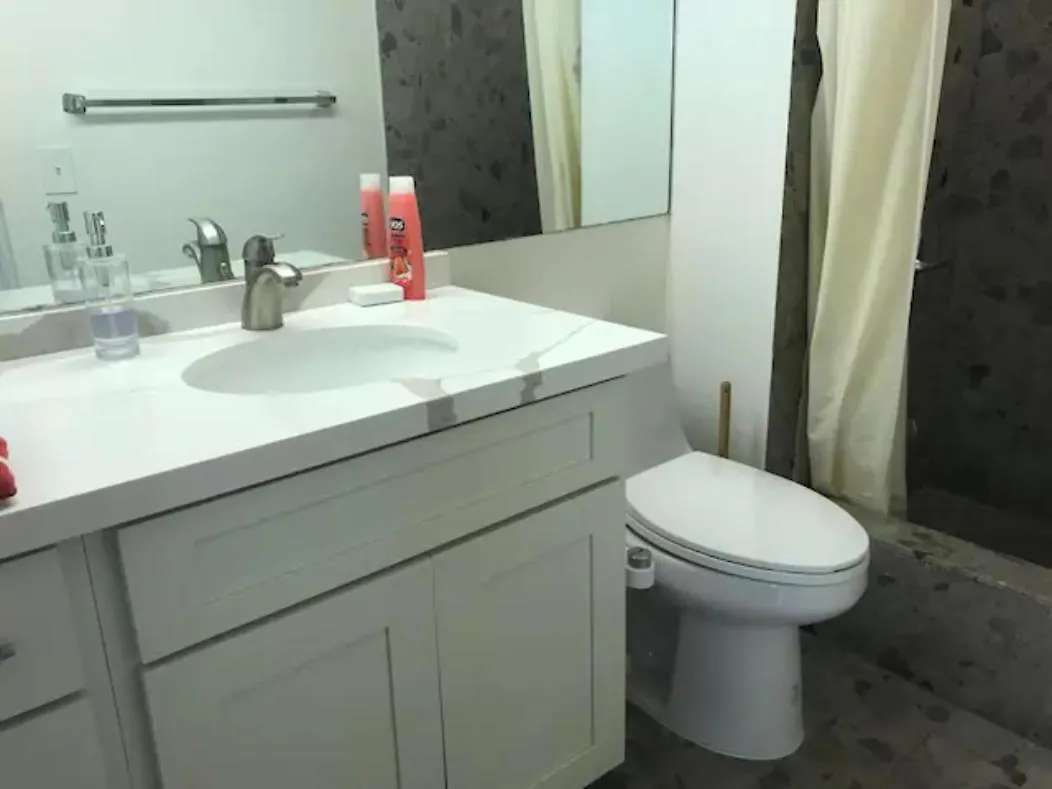 Apartment Spacious Studio W/ Parking, Beach/Mall/Park Honolulu United States